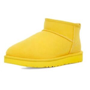 UGG Classic Ultra Mini Kids Canary Suede Fur Boots Kids Size 4 *NIB*